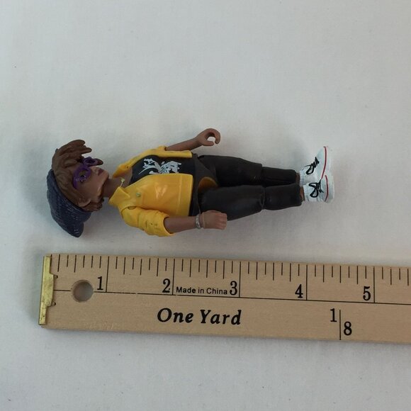 Teenage Mutant Ninja Turtles Mutant Mayhem April O'Neil Figure 4 inch - Picture 7 of 7